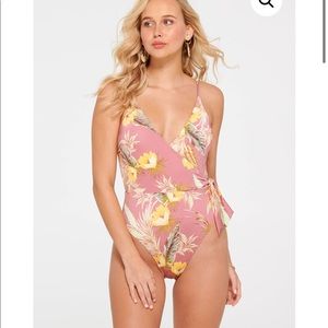 Everyday Sunday one piece bathing suit